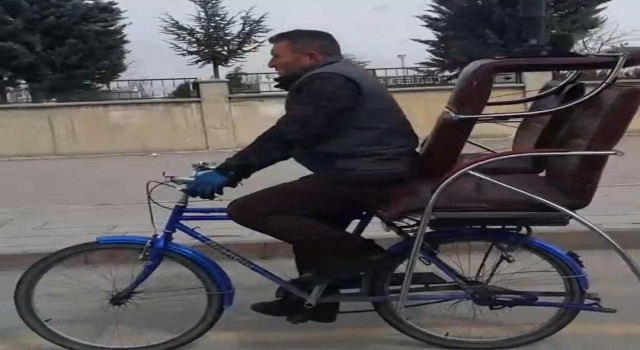 Vanda bisikletle tehlikeli yolculuk