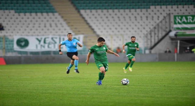 Vefa Temel, Bursasporla olan sözleşmesini feshetti