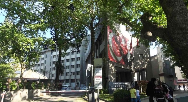 Yalova Belediye Başkan Vekili Tutuk: “Belediye hizmet binasının güçlendirilmesinden tarafım”