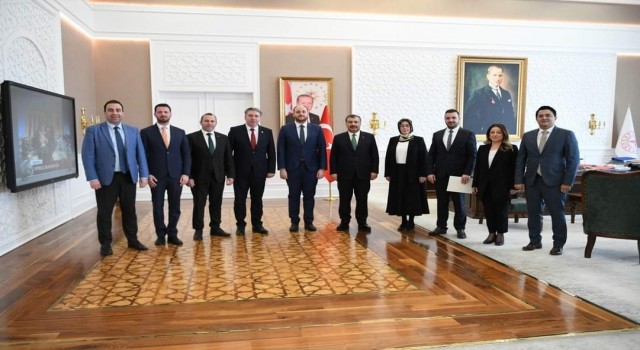 Yalova heyeti Bakan Kocadan müjdeyle döndü