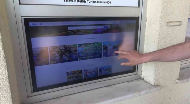 Yalovaya gelen turistlere Dijital Kent Tanıtım Sistemi rehberlik ediyor