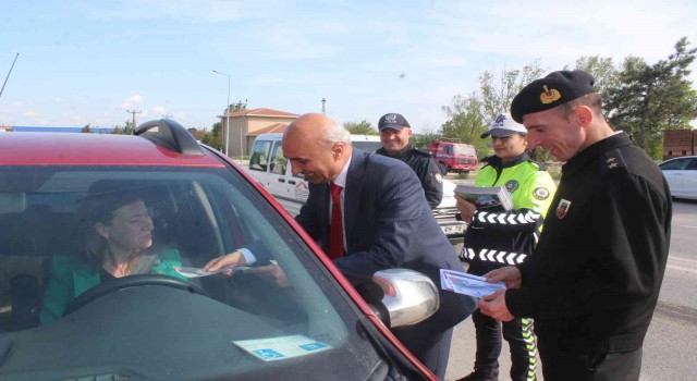 “Yayalar Kırmızı Çizgimiz” ve “Trafikte Her Yıl Daha İyiye”