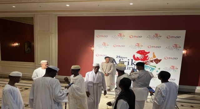 Yazar Hayati İnanç, “25 Mayıs Afrika Günü” etkinliğine katıldı