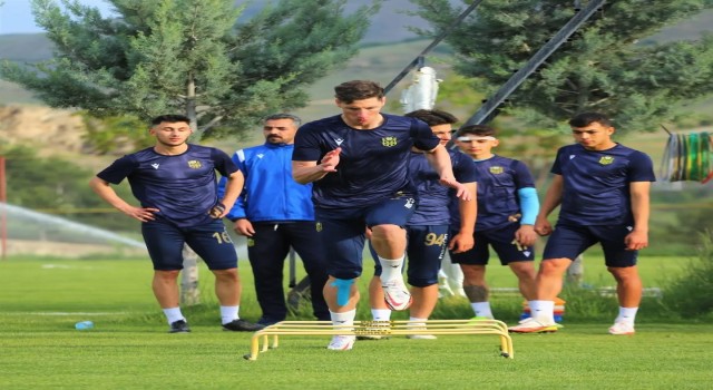 Yeni Malatyaspor, Süper Ligdeki son maçını kazanmak istiyor