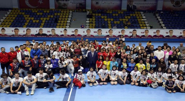 Yenimahallede Gençlik Festivali başladı