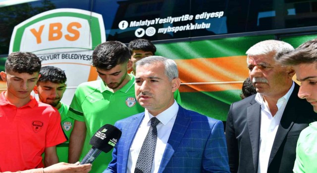 Yeşilyurt Belediyespor U-18 takımı Kahramanmaraşa uğurladı
