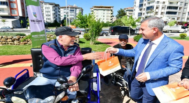 Yeşilyurtta Engelliler Haftasında renkli görüntü