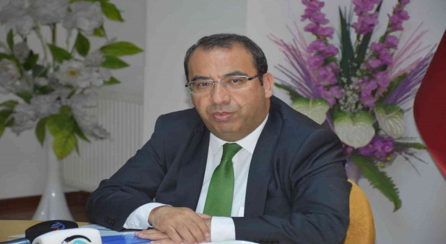 Yetim: Boşanan ama birlikte yaşayan eşlerin maaşları kesiliyor