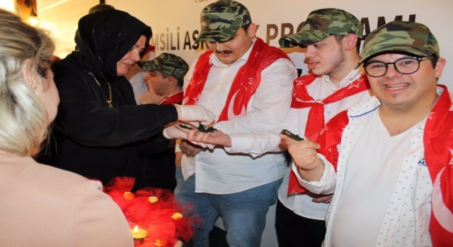 Zeytinburnunda engelli gençlere temsili askerlik töreni
