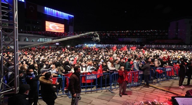 Zeytinburnunda gençler 19 Mayısı Tuğçe Kandemir konseriyle kutlayacak