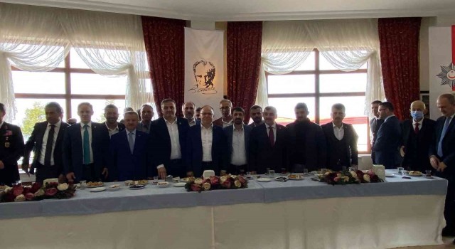 Zonguldakta protokol bayramlaştı
