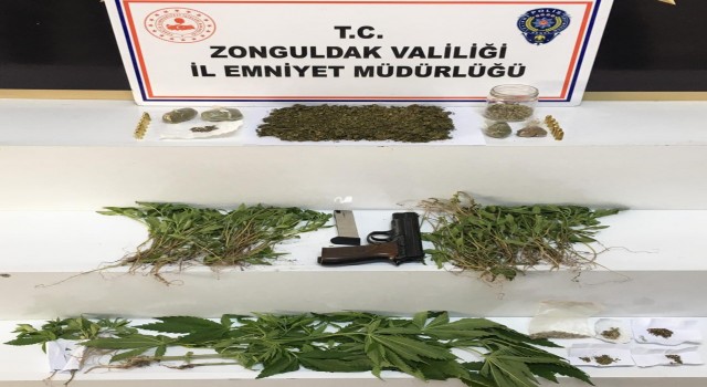 Zonguldakta uyuşturucu operasyonu: 2 gözaltı