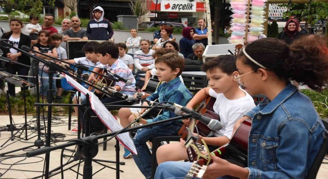 1. Geleneksel Öğrenci Konseri