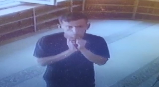 3 caminin imam odasını soyan firari hükümlü hırsız güvenlik kameralarına yakalandı