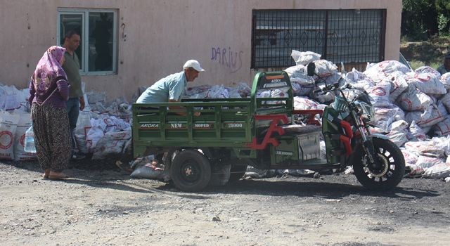 5 bin 833 aileye kömür dağıtımı Düziçi’nde başladı