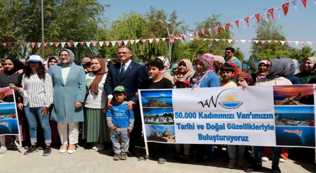 50 bin kadın Vanın güzelliklerini keşfedecek
