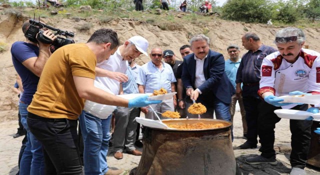 644. Mimarsinan Evliyalar Günü ve Pilav Etkinliğine yoğun ilgi