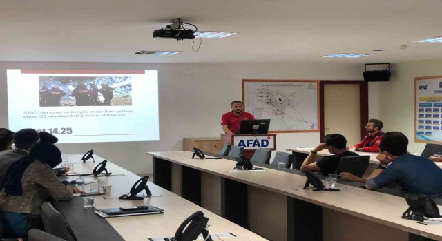 6.5 büyüklüğünde deprem sonrası yapılması gerekenler masaya yatırıldı