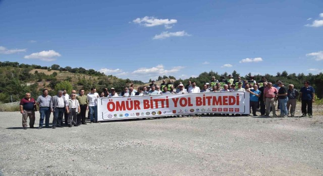 8 kişinin can verdiği ölüm yolunda STKlar eylem yaptı