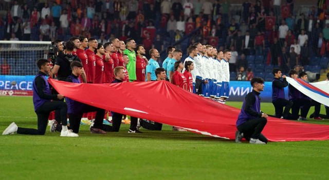 A Milli Futbol Takımında 3 değişiklik