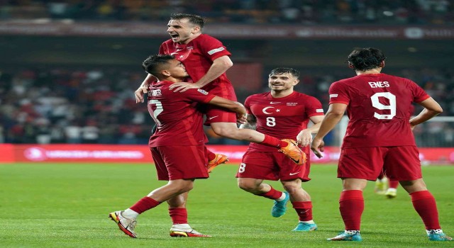 A Milli Futbol Takımında hedef 3te 3