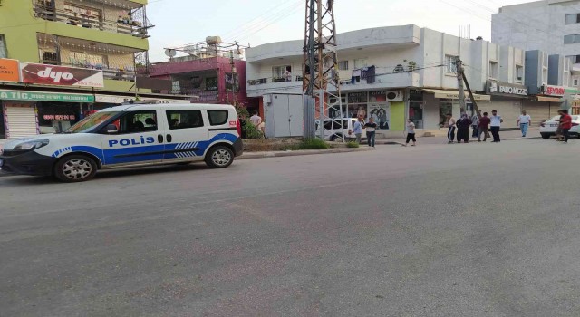 Adanada kuzeni tarafından tabancayla başından vurulan kişi ağır yaralandı