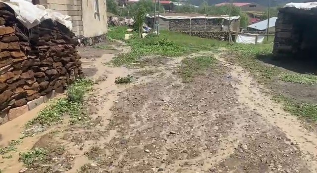Ağrıda iki köyde sel