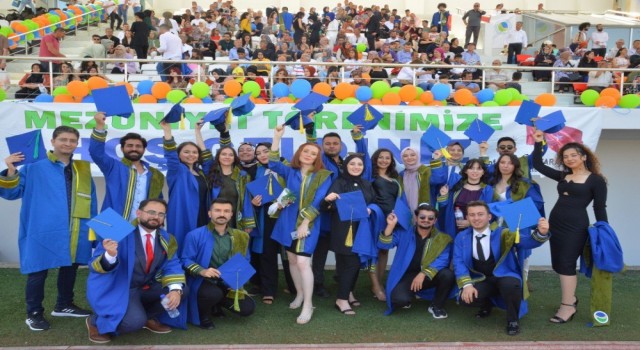 Ahi Evran Üniversitesi öğrencileri ‘Ahilik Yemini ile mezun oldu