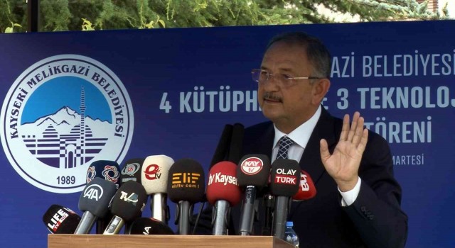 AK Parti Genel Başkan Yardımcısı Özhaseki CHPli belediyelere yüklendi