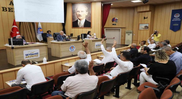Akdeniz Belediye Meclisinden Gaziantepe ‘evet, Diyarbakıra ‘hayır