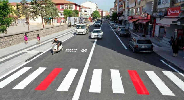 Aksarayda Ankara Caddesi boydan boya yenilendi