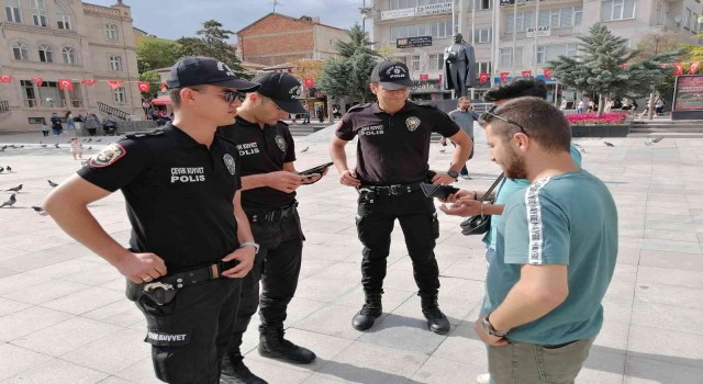 Aksarayda Çevik Kuvvetten huzur ve güven denetimi