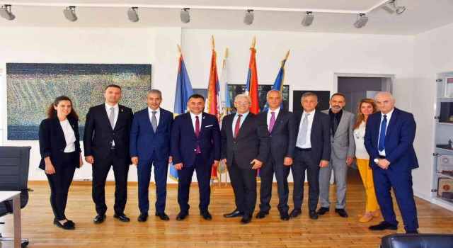 Alanya ve Sırbıstanın Novi Sad kenti arasında işbirliği antlaşması imzalandı