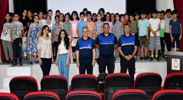 Altınovada öğrencilere, Bilinçli Tüketici eğitimi