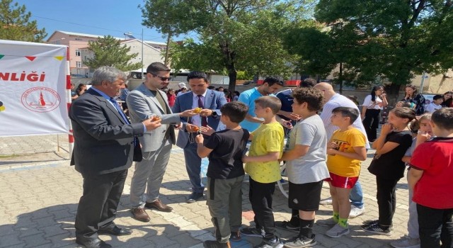 Altıntaşta Geleneksel Çocuk Oyunları Şenliği