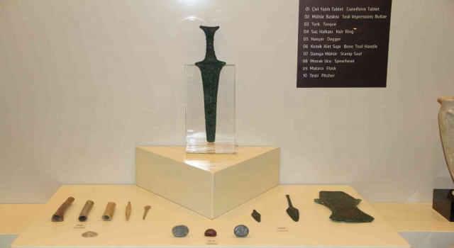 Anadolunun tarihini yansıtan Eskiyaparda günyüzüne çıkarılan eserler görücüye çıktı