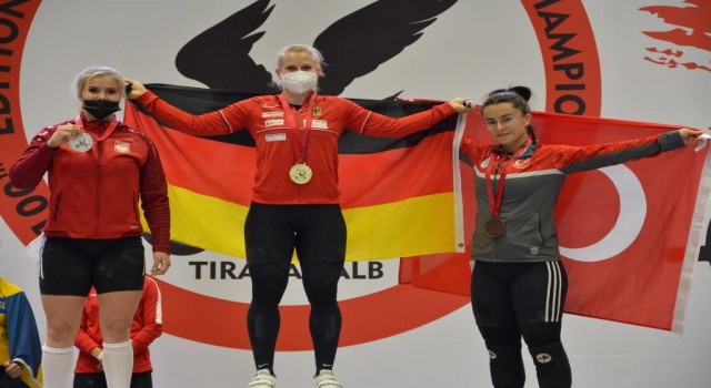 Ankara Büyükşehir Belediyesi Spor Kulübünden Avrupada üç madalya
