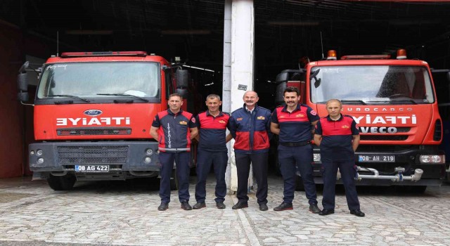 Artvinde her yıl yaşanan yayla yangınları öncesinde İtfaiye yetkililerinden uyarı