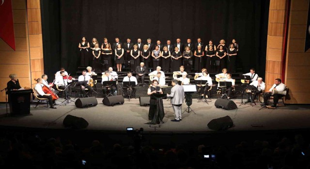Atakum Belediyesi Türk Sanat Müziği Korosundan bahar konseri