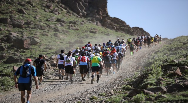 Avrupanın en yüksek dağ maratonu Erciyeste 6. kez koşulacak