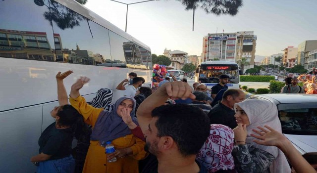 Aydından ilk kafile dualarla uğurlandı