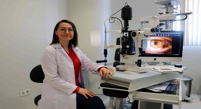 Aynı kişideki farklı göz renkleri hastalık değil