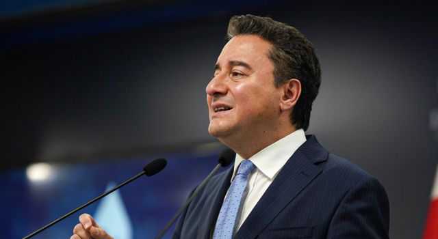 Ali Babacan: "İnsanca Çalışma İmkânı Tanınmazsa Randevu Kuyruğu Olur’"