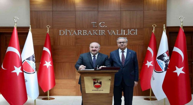 Bakan Varanktan Diyarbakır Valiliğine ziyaret