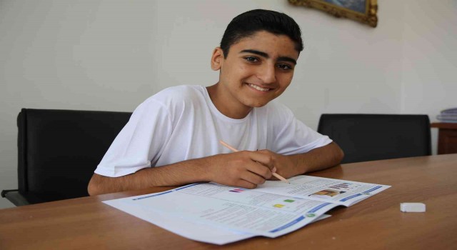 Başakşehir Akşemsettin Ortaokulunda gelenek bozulmadı