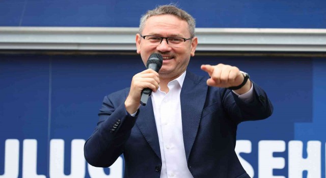 Başakşehirde geri dönüşüm ile yüzbinlerce ağaç kurtarıldı