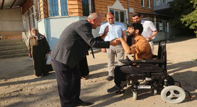 Başkan Akman engelli vatandaşın talebine duyarsız kalmadı