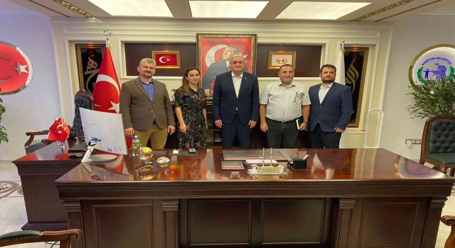 Başkan Bakkalcıoğlu, İBB heyeti ile bir araya geldi