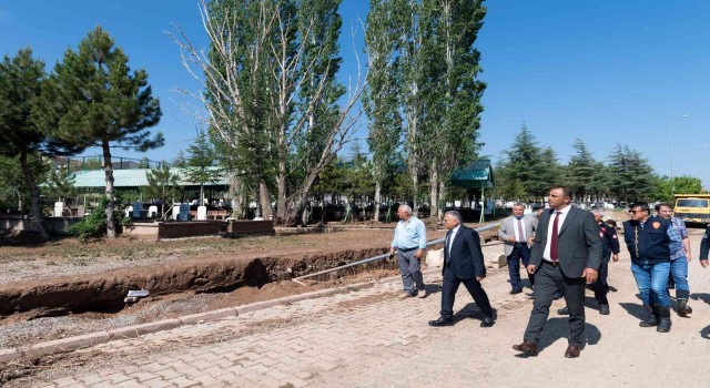Başkan Büyükkılıç, sel bölgesi Çiftlikte yaraları sarıyor