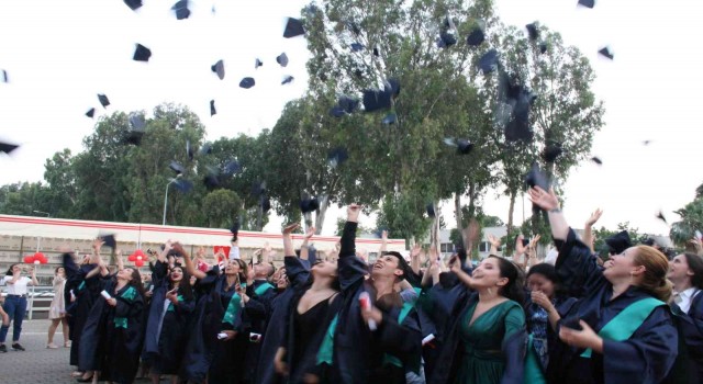 Başkentte mezuniyet coşkusu
